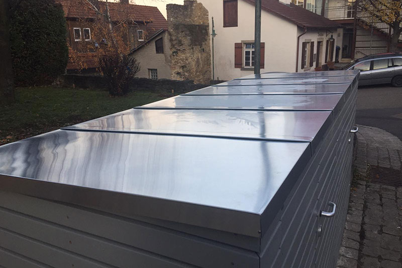 Diverse Anfertigungen aus Zink